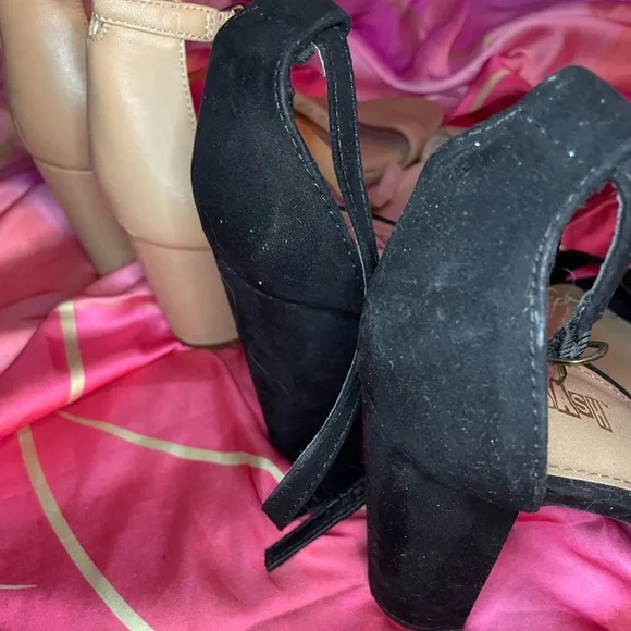 Heels for Women - Picture 4 of 6